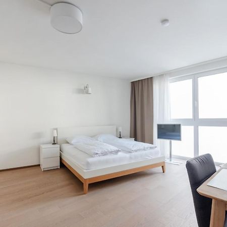 Quiet And Cozy Apartment Next To Mariahilfer Strasse And Naschmarkt With Ac, Minimum 30 Nights Wenen Buitenkant foto