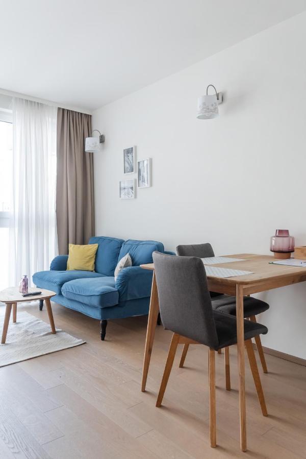 Quiet And Cozy Apartment Next To Mariahilfer Strasse And Naschmarkt With Ac, Minimum 30 Nights Wenen Buitenkant foto