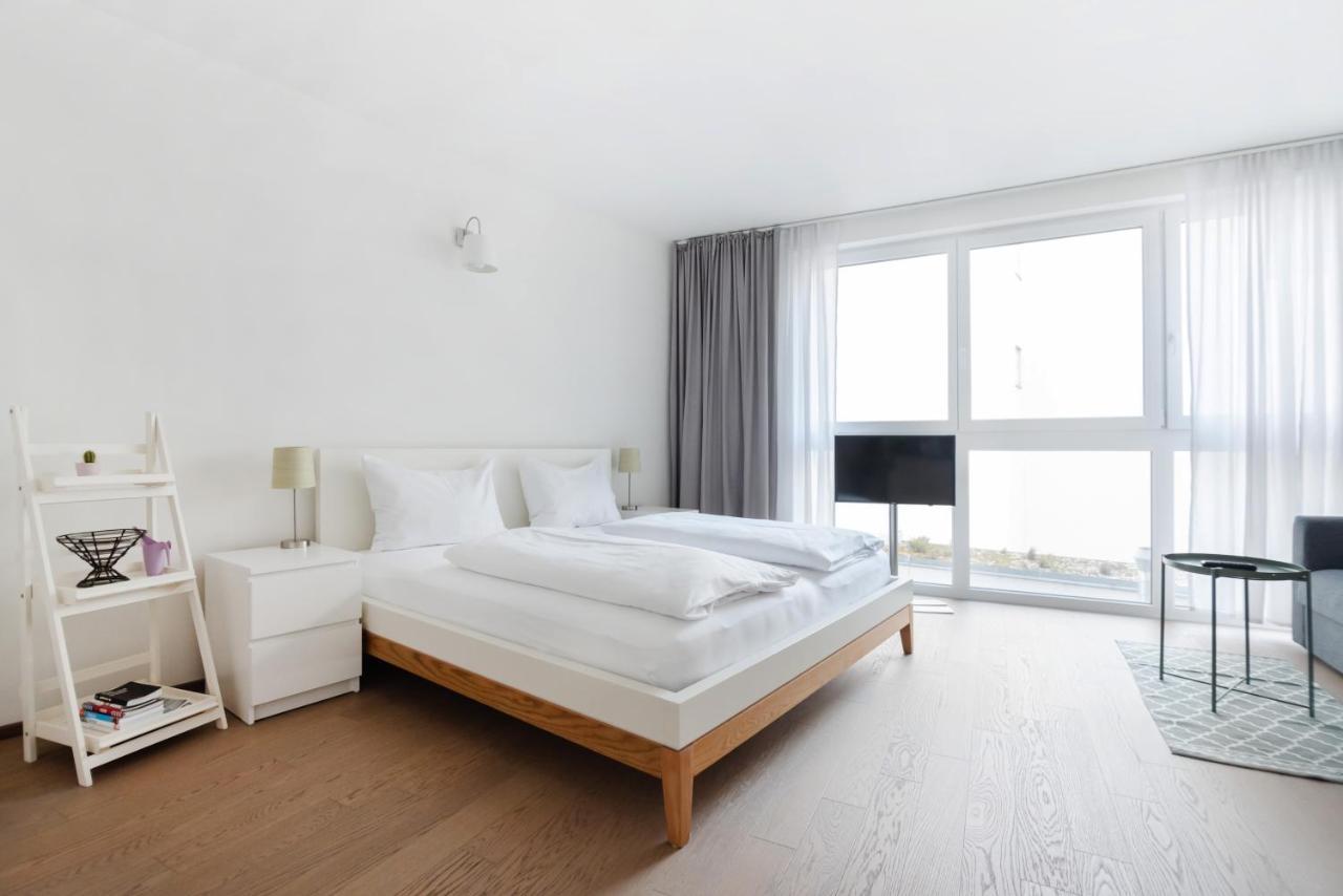 Quiet And Cozy Apartment Next To Mariahilfer Strasse And Naschmarkt With Ac, Minimum 30 Nights Wenen Buitenkant foto